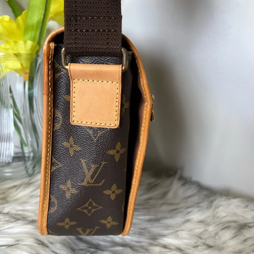 Bosphore crossbody in monogram. - Picture 6 of 17